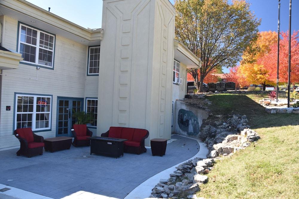 Docker'S Inn Branson Exterior foto
